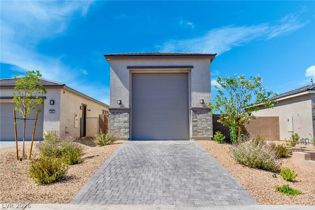4660 Blushing Dawn, Las Vegas, NV 89118