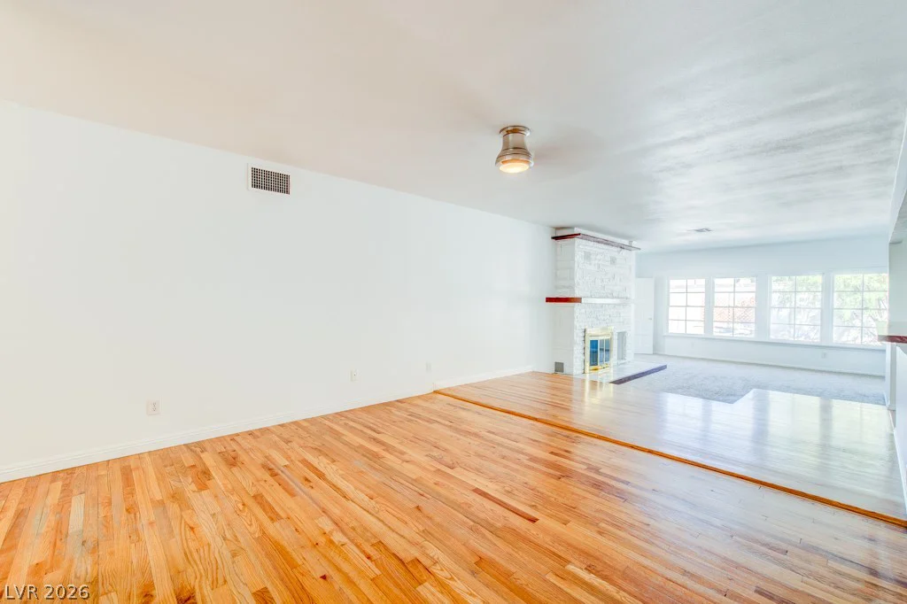 709 Park Paseo, Las Vegas, NV 89104