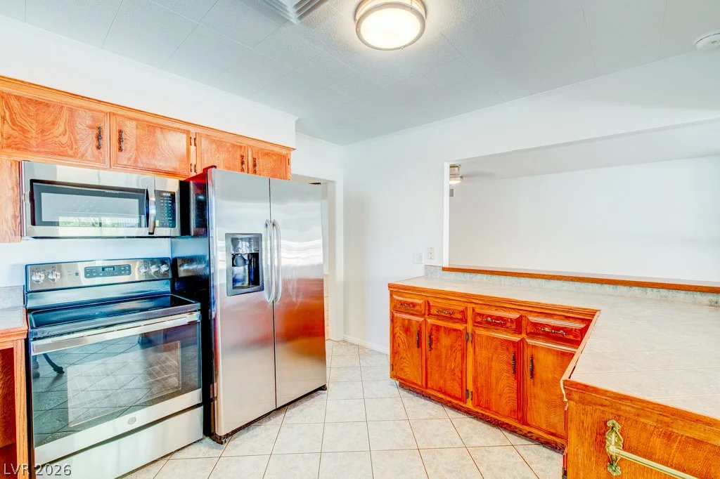 709 Park Paseo, Las Vegas, NV 89104