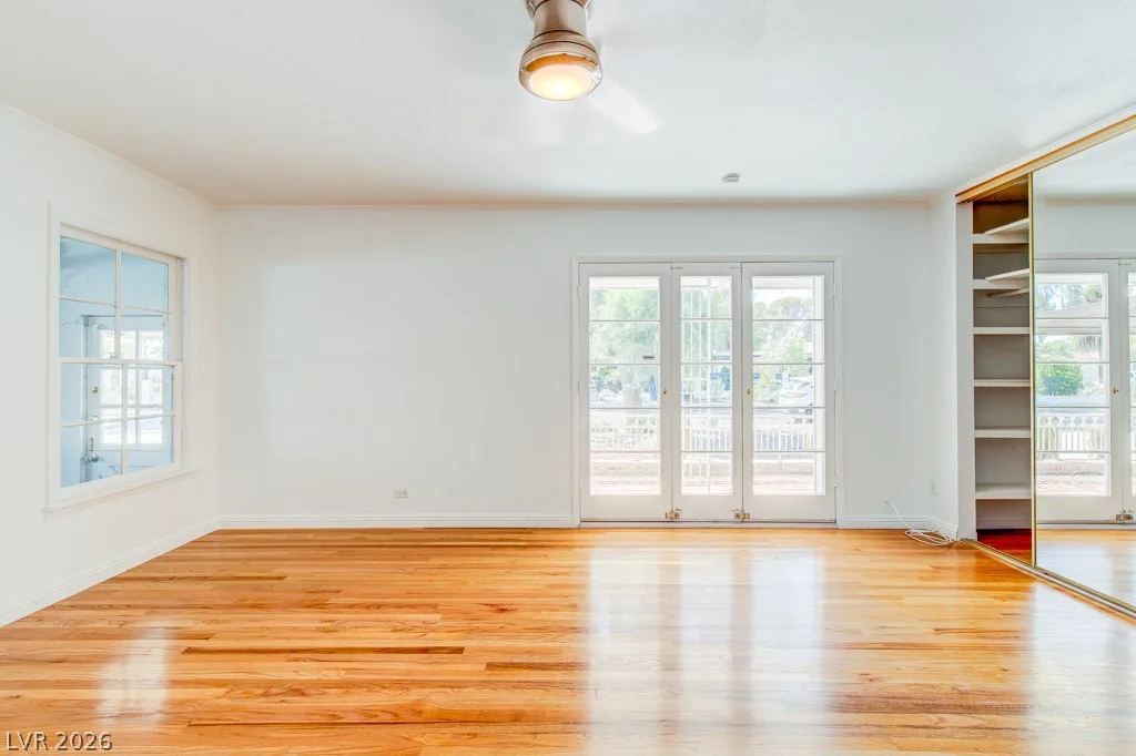 709 Park Paseo, Las Vegas, NV 89104