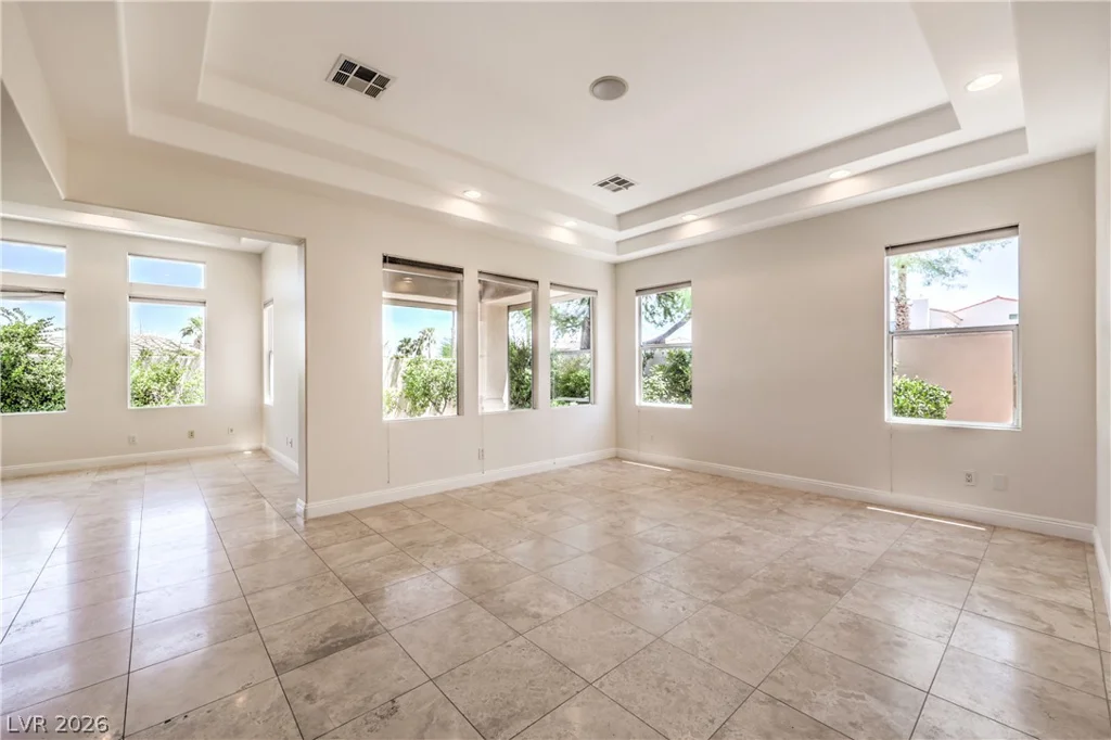 2492 Hollow Rock, Las Vegas, NV 89135