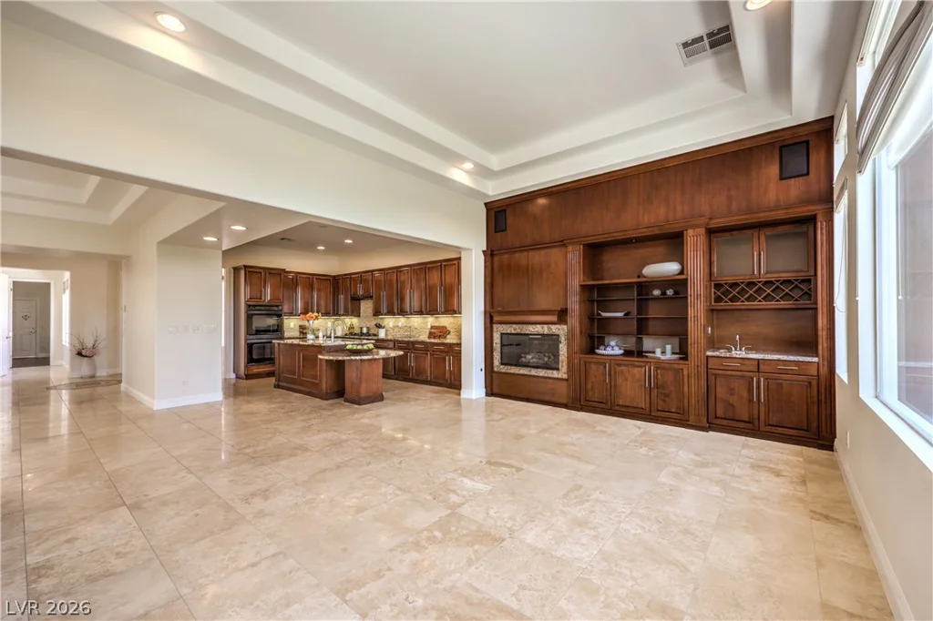 2492 Hollow Rock, Las Vegas, NV 89135