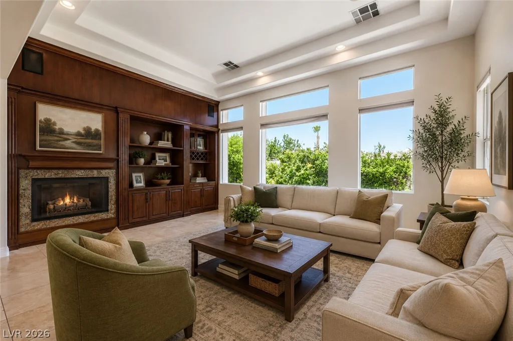 2492 Hollow Rock, Las Vegas, NV 89135