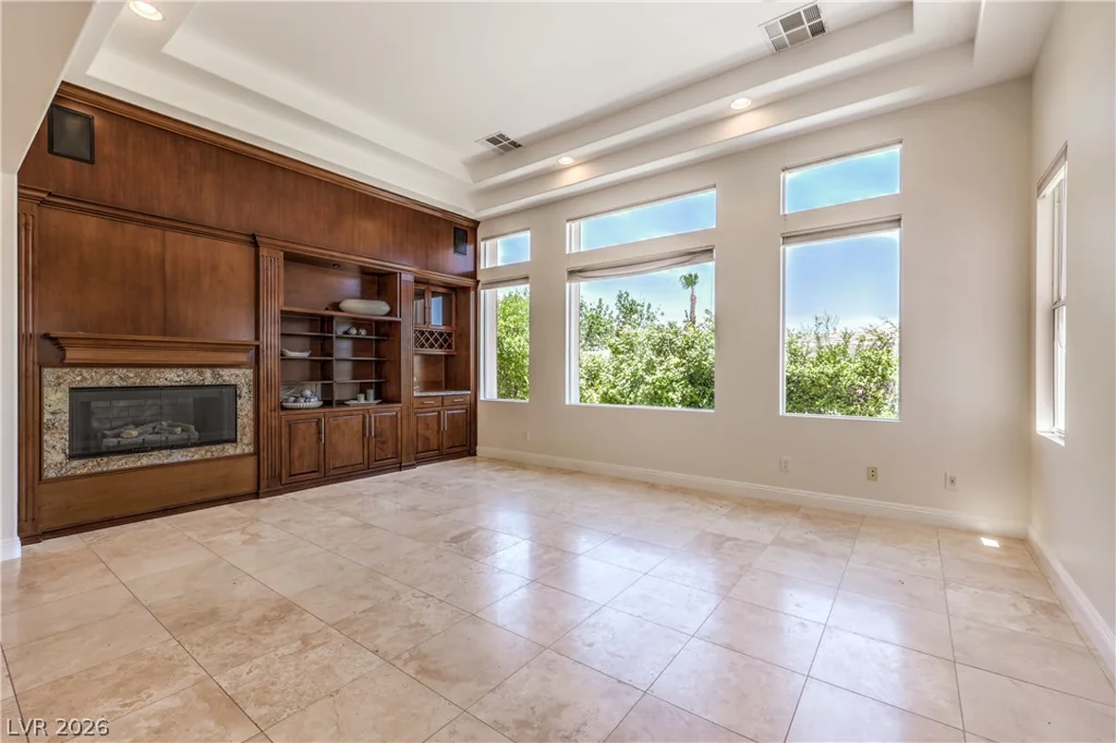 2492 Hollow Rock, Las Vegas, NV 89135
