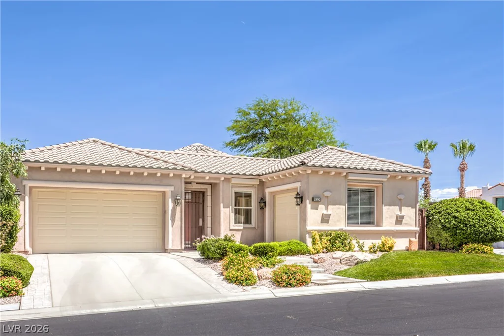 2492 Hollow Rock, Las Vegas, NV 89135
