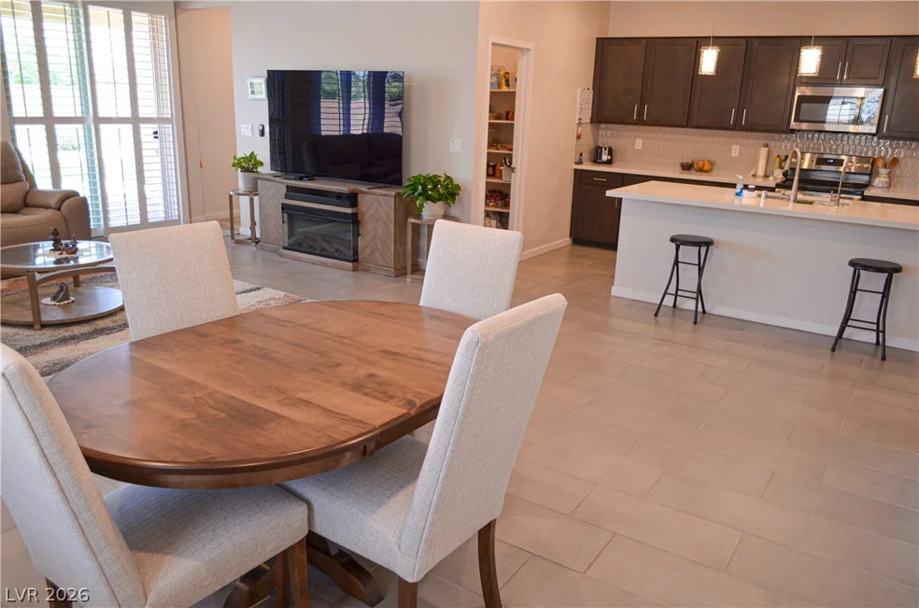 5528 Eleganza, Pahrump, NV 89061