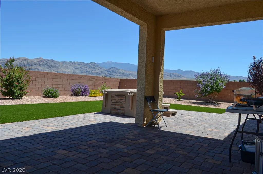5528 Eleganza, Pahrump, NV 89061