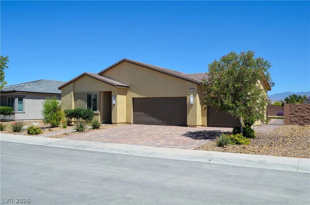 5528 Eleganza, Pahrump, NV 89061