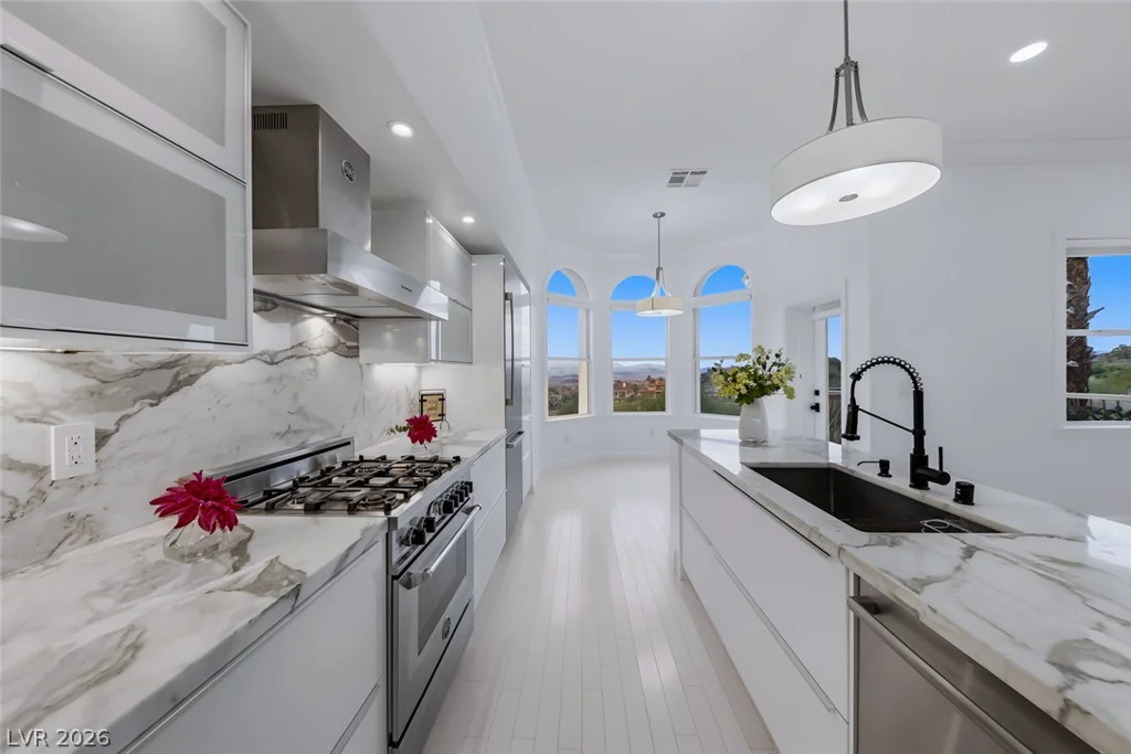 26 Strada Di Circolo, Henderson, NV 89011