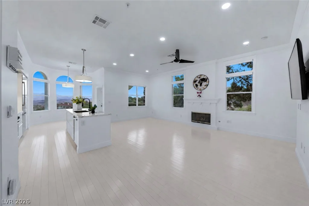 26 Strada Di Circolo, Henderson, NV 89011