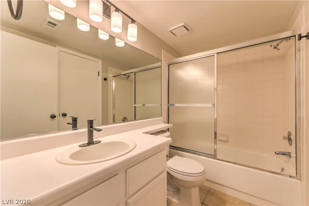 2007 GLISTENING SANDS, Las Vegas, NV 89119