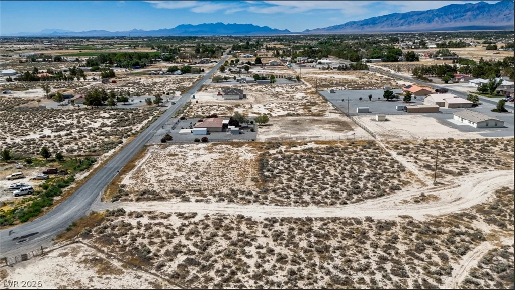 3520 Oakridge, Pahrump, NV 89048