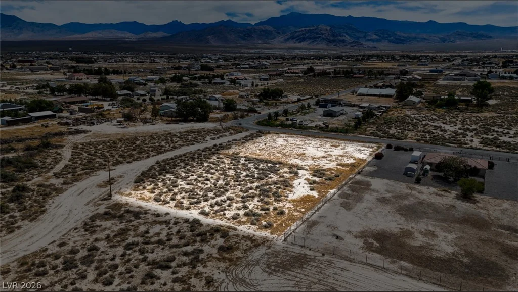 3520 Oakridge, Pahrump, NV 89048