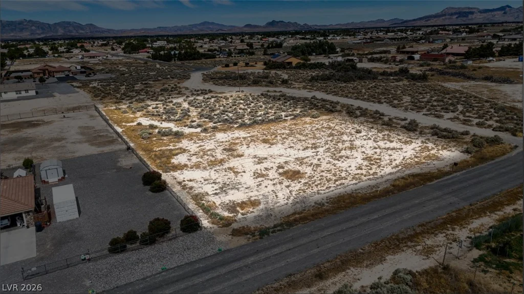 3520 Oakridge, Pahrump, NV 89048