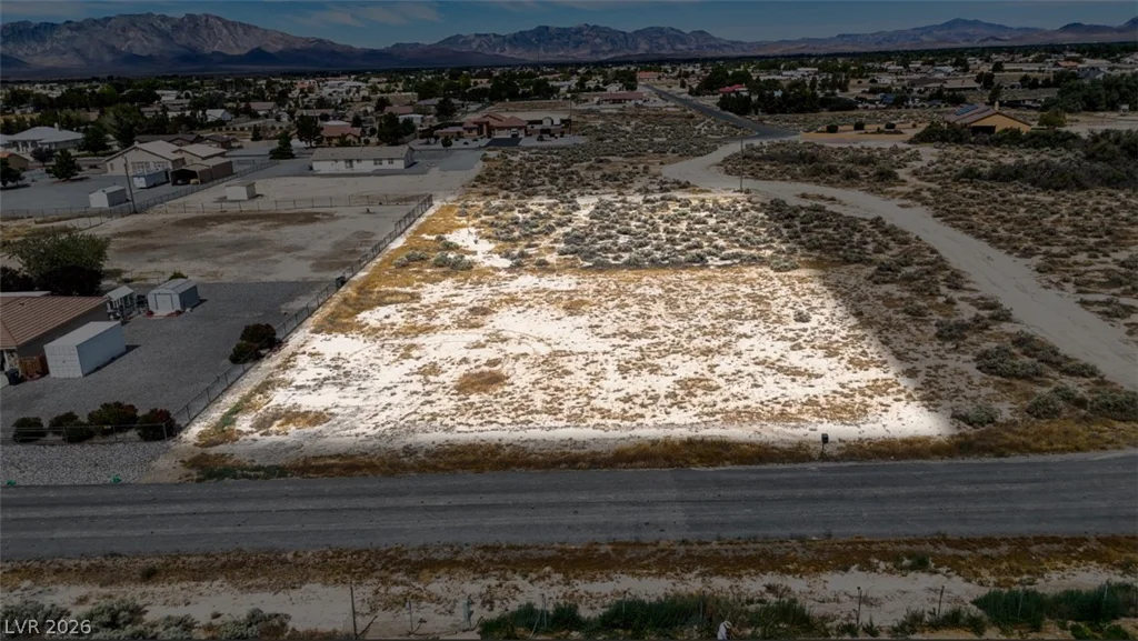 3520 Oakridge, Pahrump, NV 89048