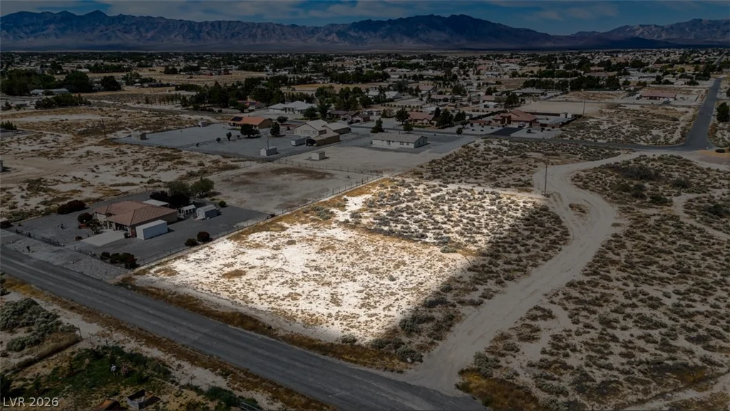3520 Oakridge, Pahrump, NV 89048