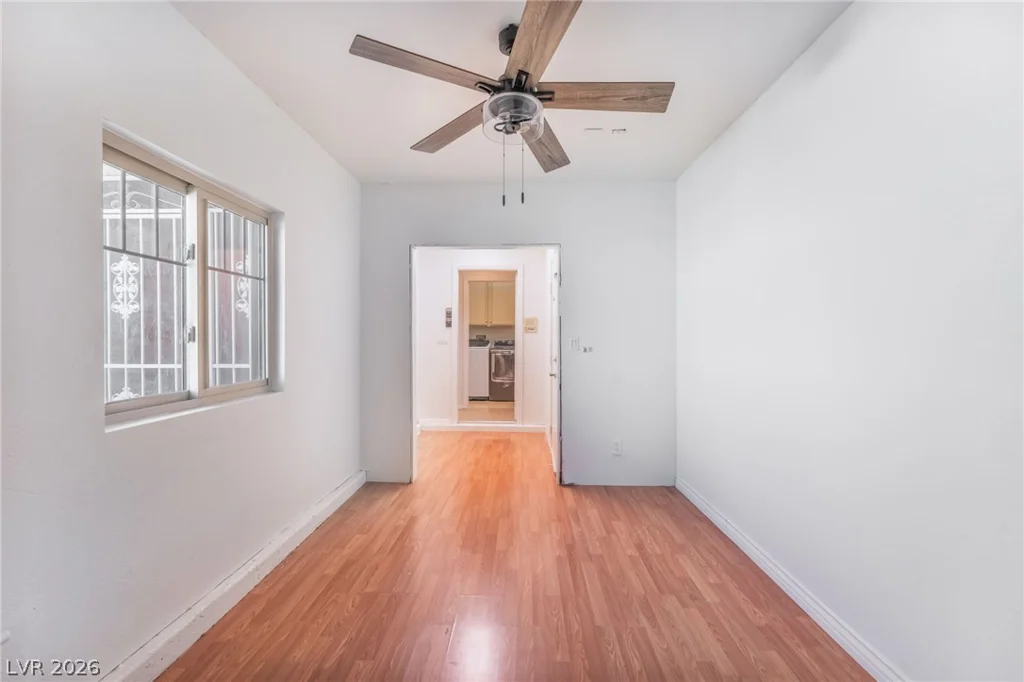 1554 Mount Hood, Las Vegas, NV 89110