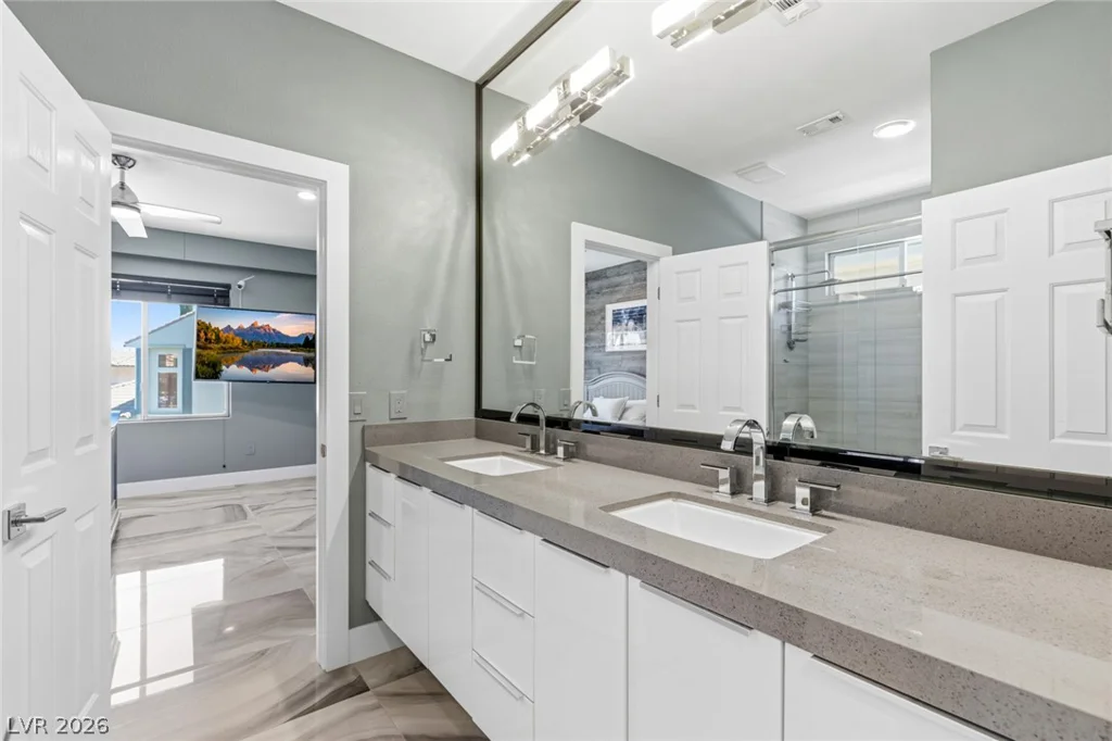 3552 Coventry Gardens, Las Vegas, NV 89135