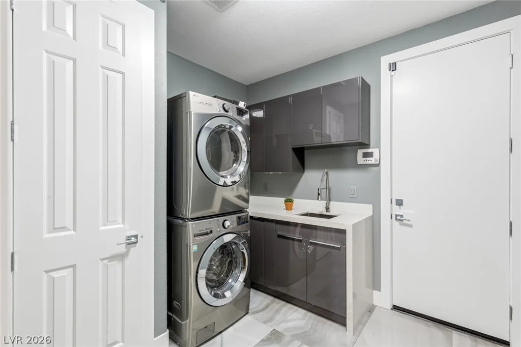 3552 Coventry Gardens, Las Vegas, NV 89135