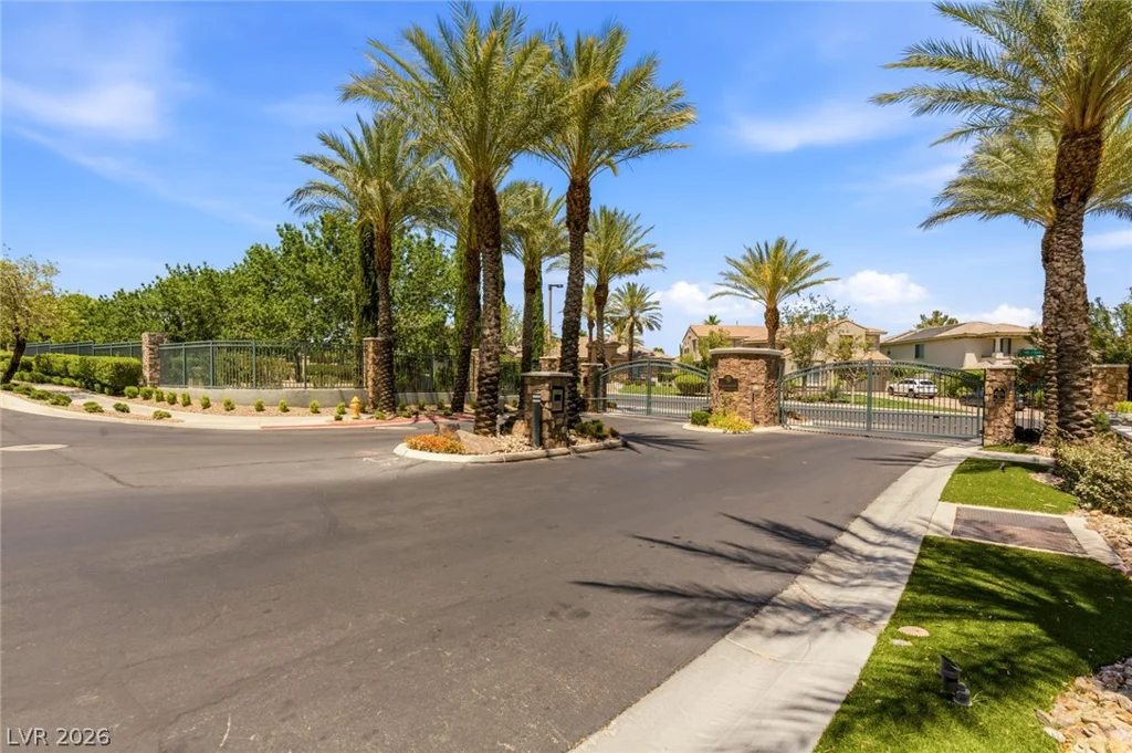 3552 Coventry Gardens, Las Vegas, NV 89135