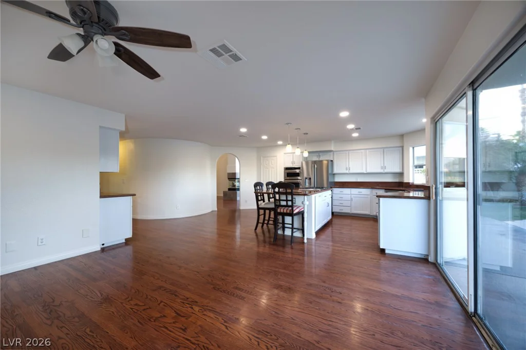 7468 Orange Haze, Las Vegas, NV 89149