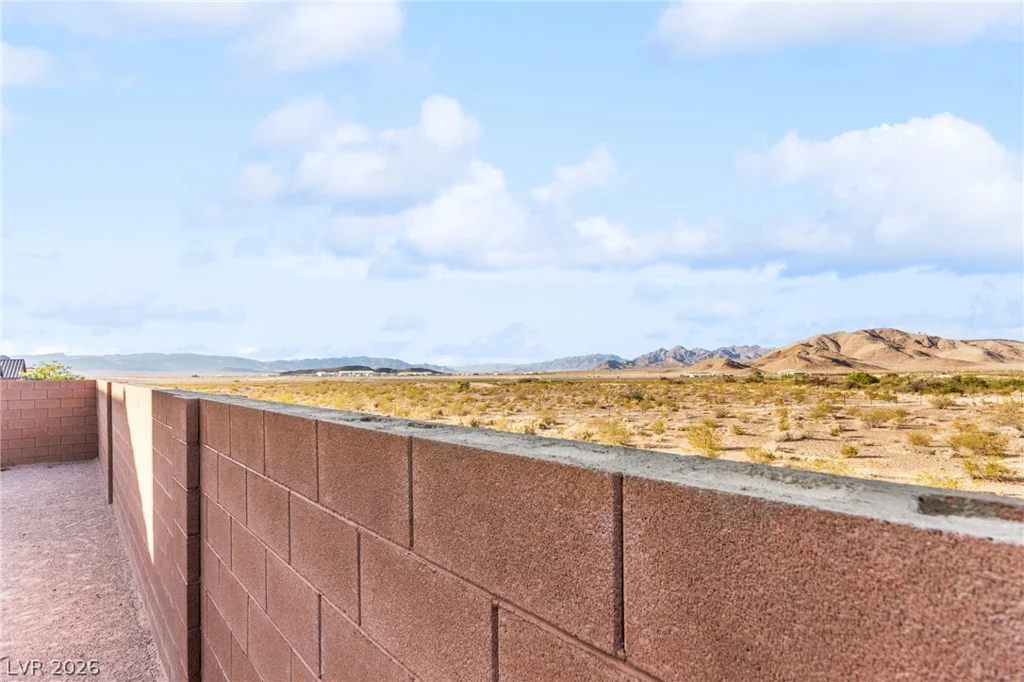 418 Bridal Veil Falls, Indian Springs, NV 89018