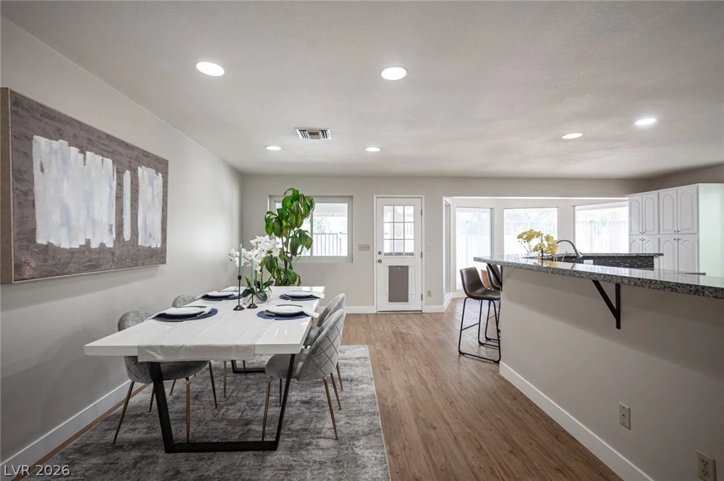 5240 Monroe, Las Vegas, NV 89110