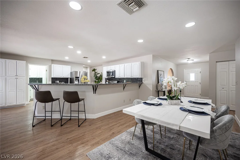 5240 Monroe, Las Vegas, NV 89110