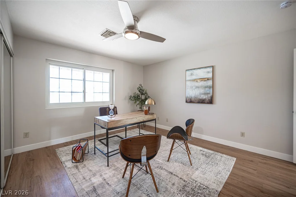 5240 Monroe, Las Vegas, NV 89110