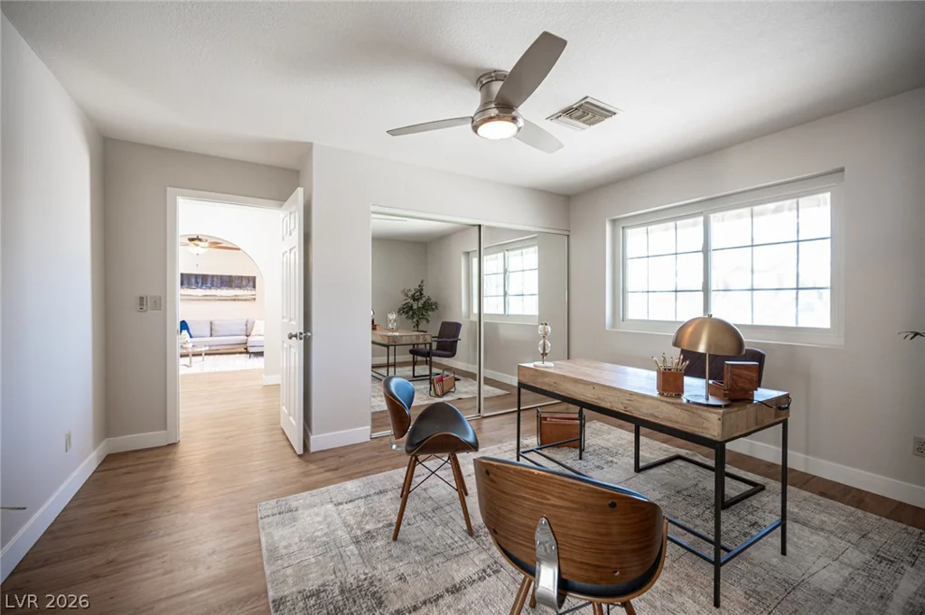 5240 Monroe, Las Vegas, NV 89110