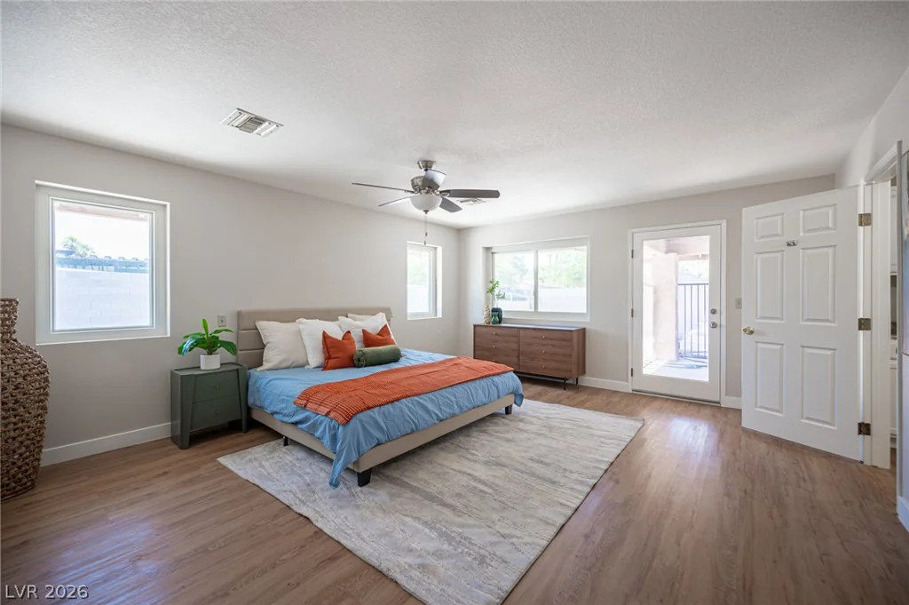 5240 Monroe, Las Vegas, NV 89110