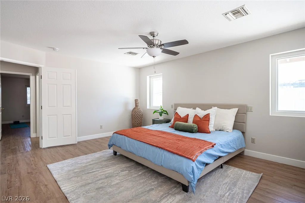 5240 Monroe, Las Vegas, NV 89110
