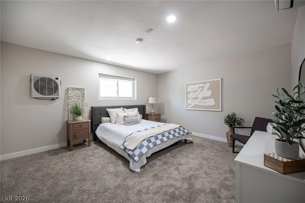 5240 Monroe, Las Vegas, NV 89110
