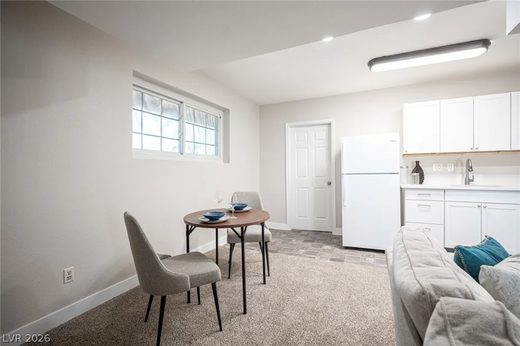 5240 Monroe, Las Vegas, NV 89110