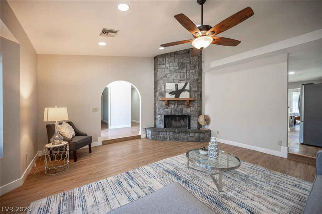 5240 Monroe, Las Vegas, NV 89110