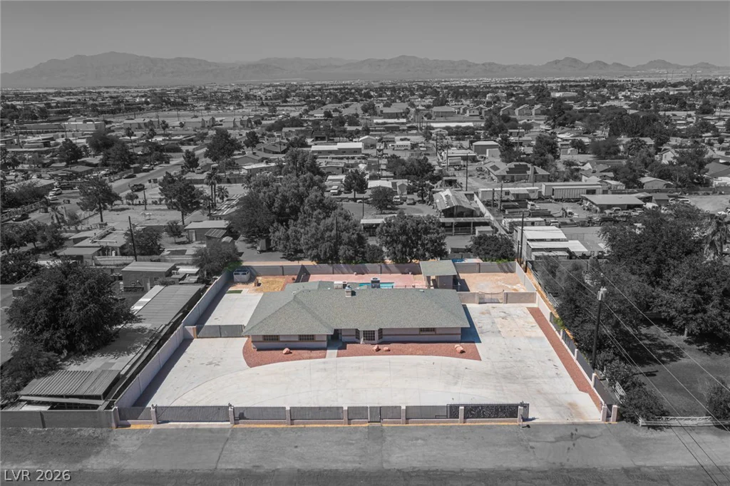 5240 Monroe, Las Vegas, NV 89110