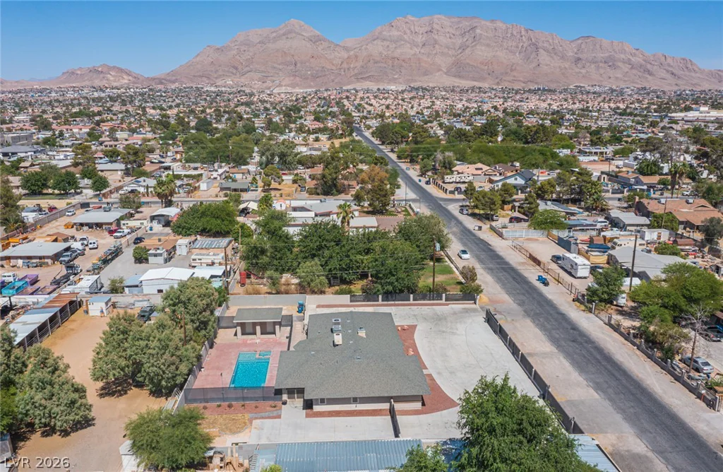 5240 Monroe, Las Vegas, NV 89110
