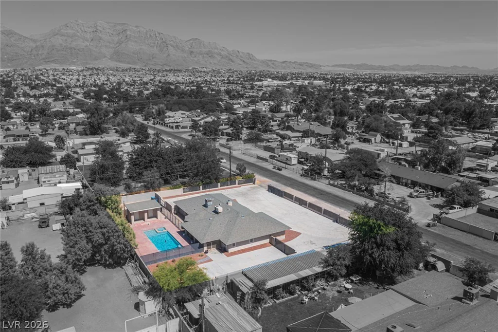 5240 Monroe, Las Vegas, NV 89110