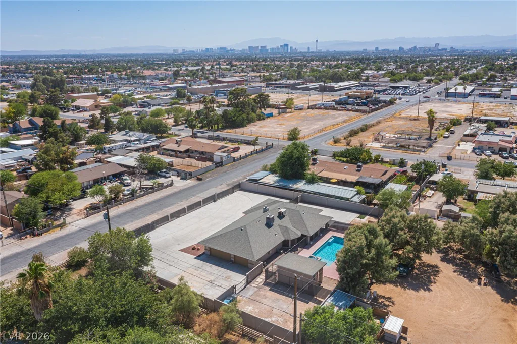5240 Monroe, Las Vegas, NV 89110
