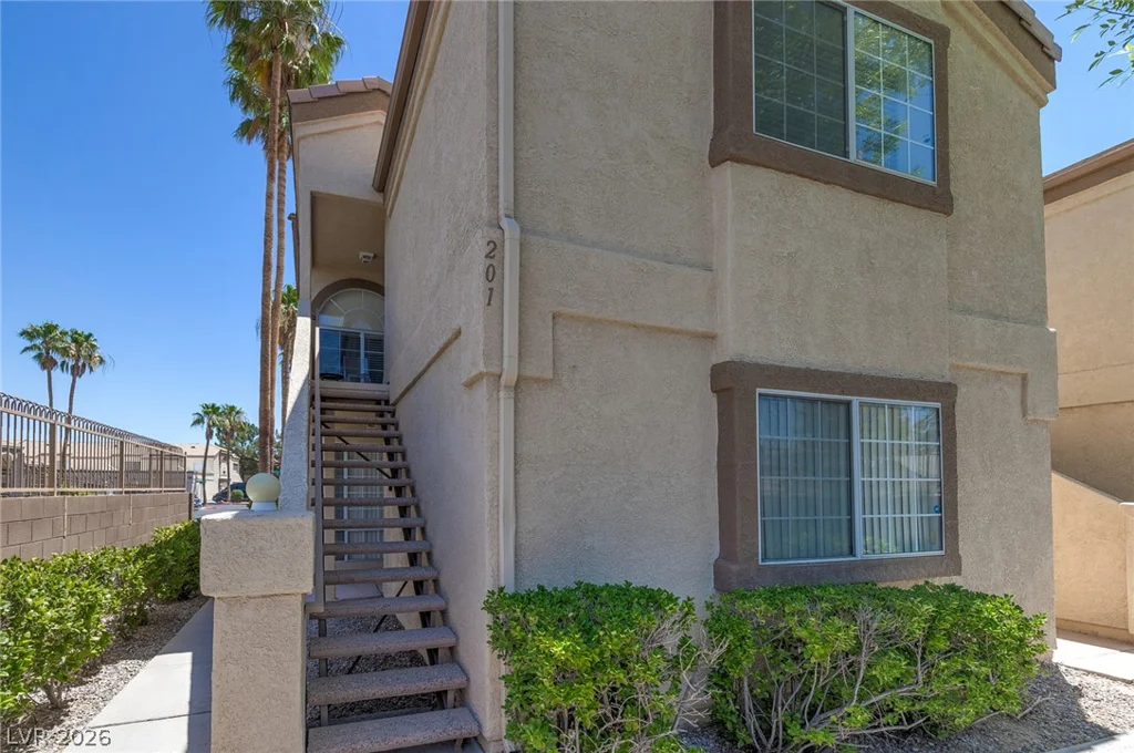 3613 Shawn Reynolds, Las Vegas, NV 89129