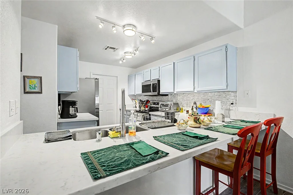 3613 Shawn Reynolds, Las Vegas, NV 89129