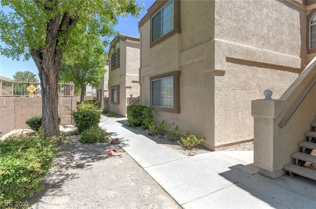 3613 Shawn Reynolds, Las Vegas, NV 89129