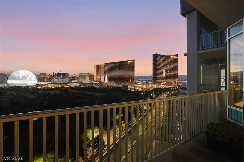 360 Desert Inn, Las Vegas, NV 89109