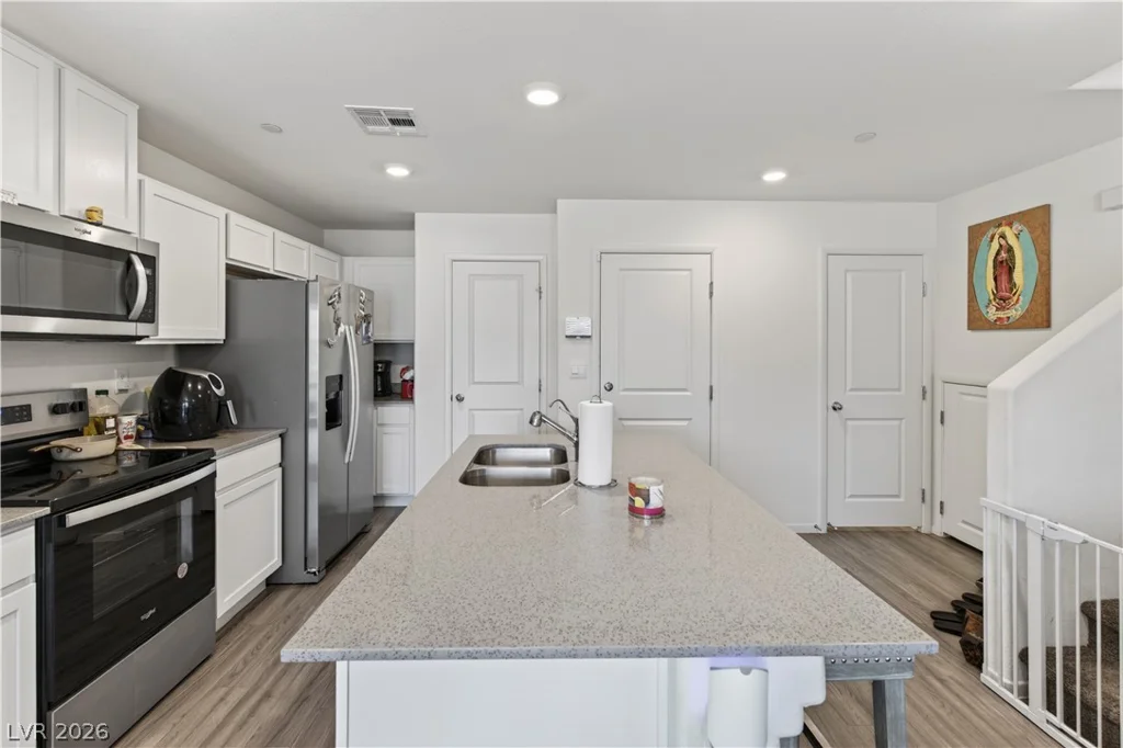 6089 Lily Garden, North Las Vegas, NV 89081