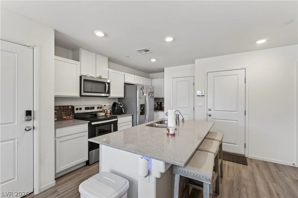6089 Lily Garden, North Las Vegas, NV 89081
