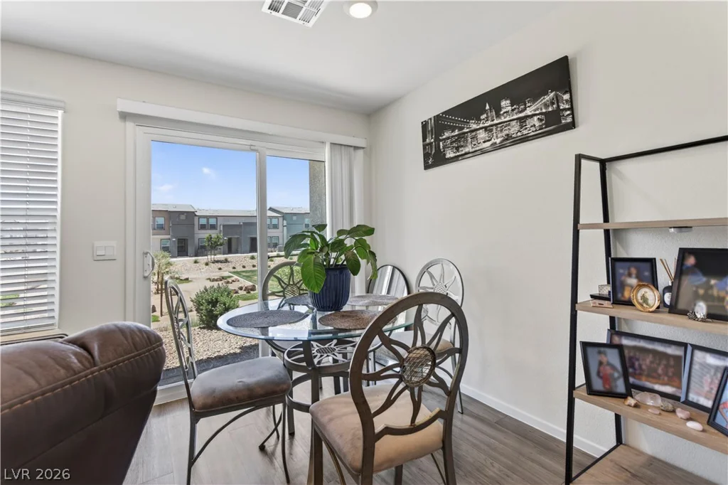 6089 Lily Garden, North Las Vegas, NV 89081