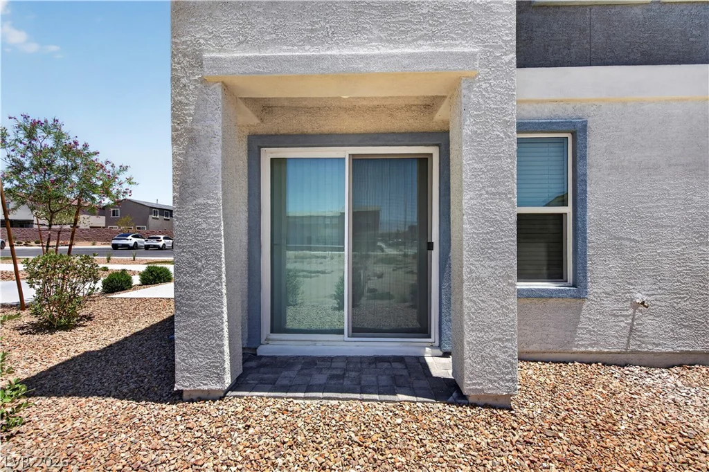 6089 Lily Garden, North Las Vegas, NV 89081