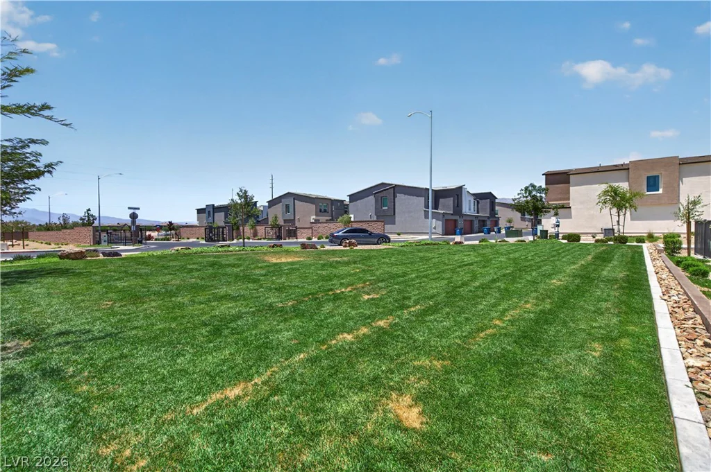 6089 Lily Garden, North Las Vegas, NV 89081