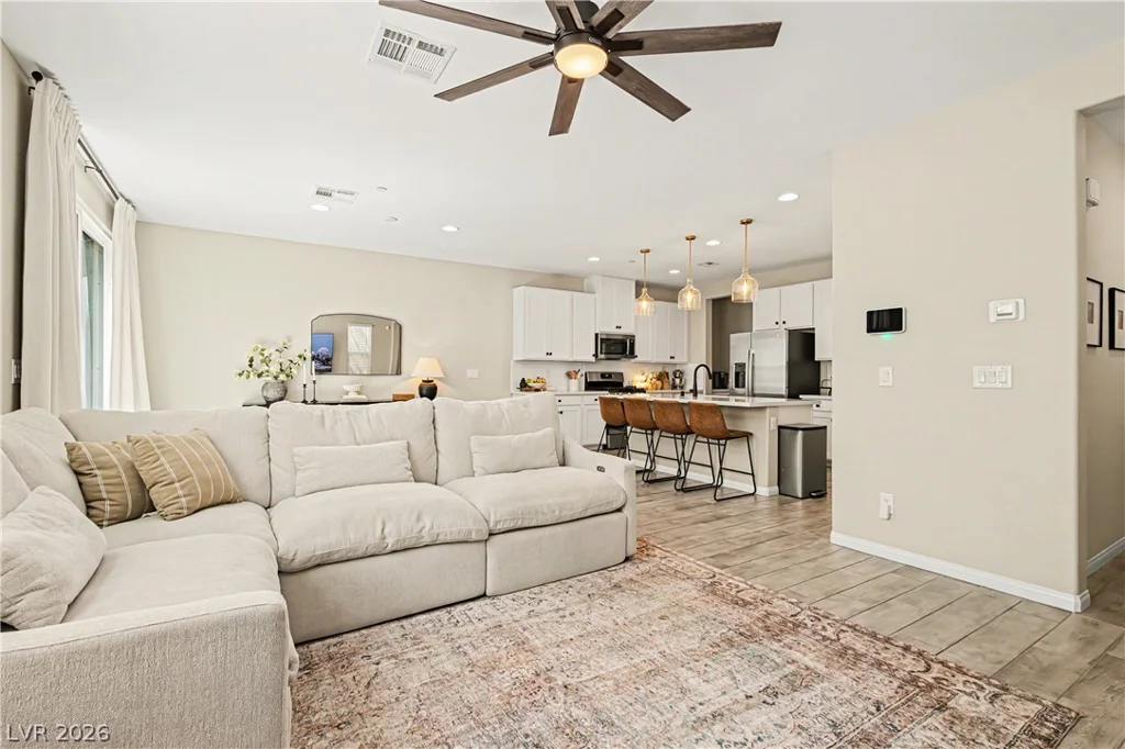 749 Cottonwood Hill, Henderson, NV 89011