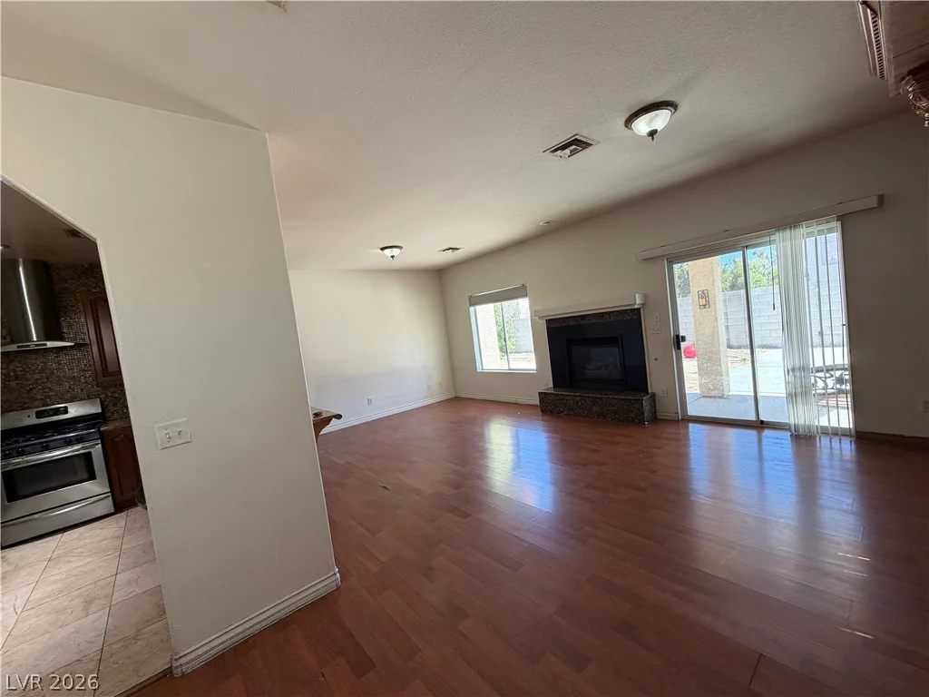 3301 Colton, North Las Vegas, NV 89032